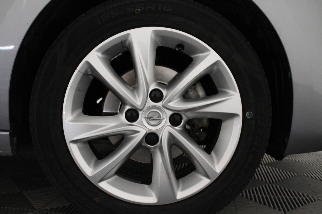 Acheter Opel Corsa Corsa 1.2 75 ch BVM5 Elegance Business 5p occasion dans les concessions du Groupe Faurie