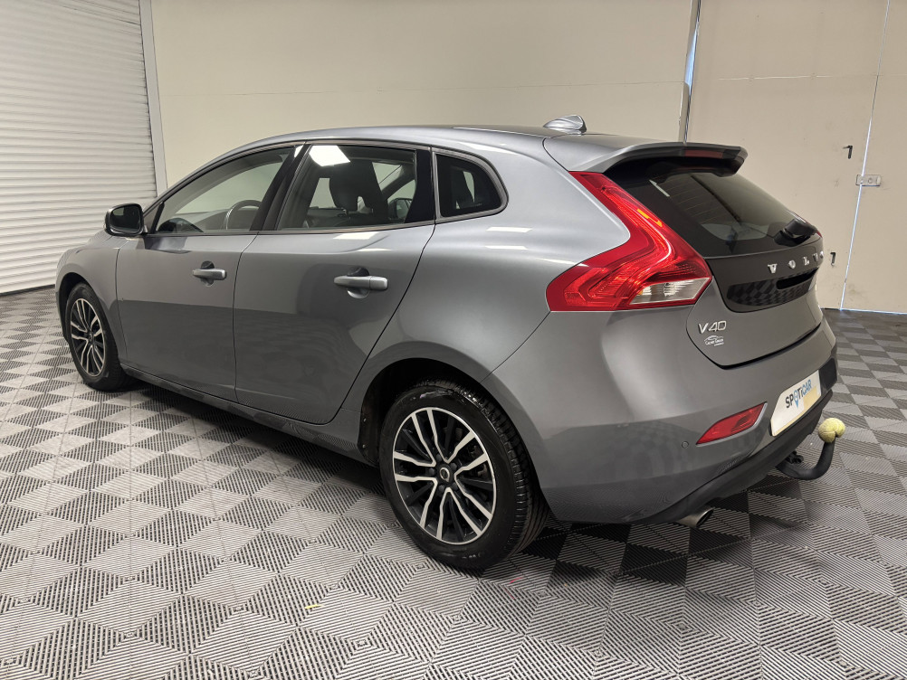 Acheter Volvo V40 V40 D3 150 Geartronic 6 Momentum Business 5p occasion dans les concessions du Groupe Faurie