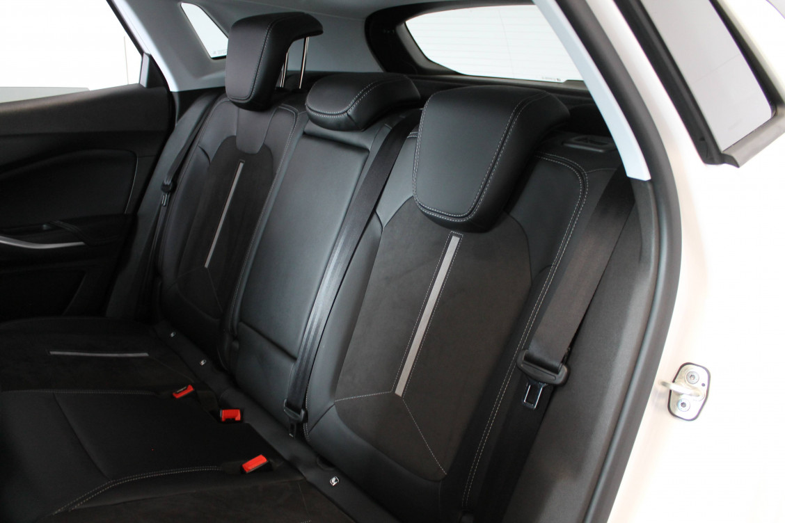 Acheter Opel Grandland Grandland Hybrid 300 ch AWD BVA8 GSe 5p occasion dans les concessions du Groupe Faurie