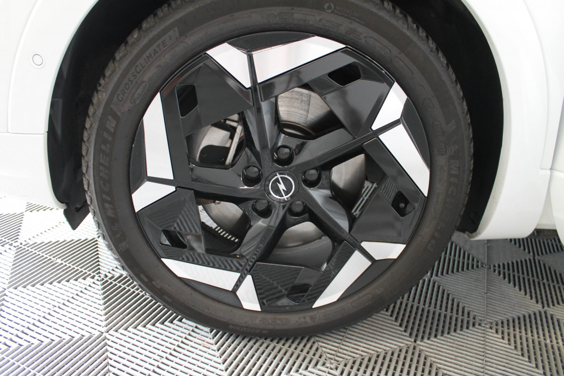 Acheter Opel Grandland Grandland Hybrid 300 ch AWD BVA8 GSe 5p occasion dans les concessions du Groupe Faurie