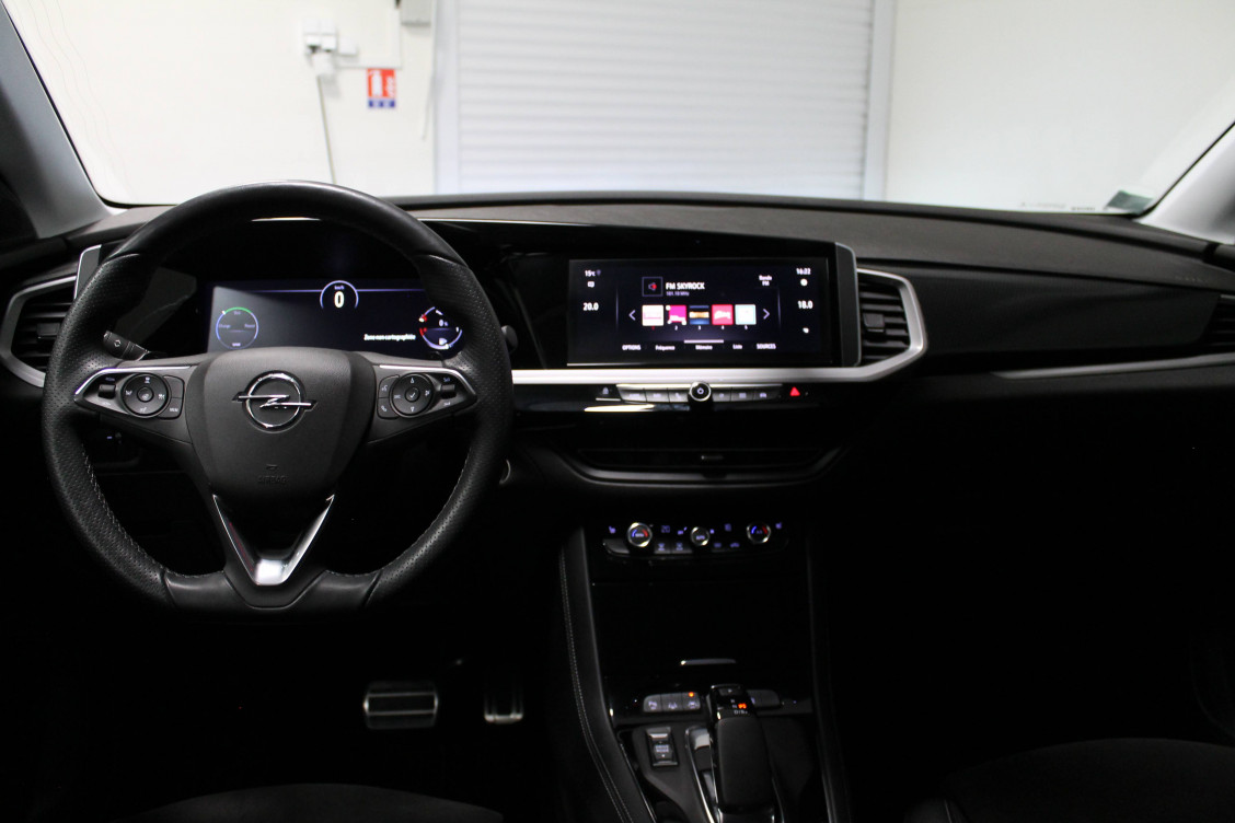 Acheter Opel Grandland Grandland Hybrid 300 ch AWD BVA8 GSe 5p occasion dans les concessions du Groupe Faurie