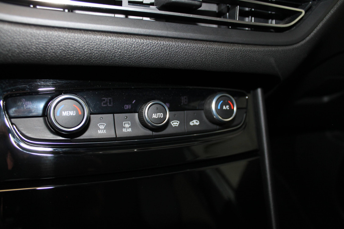 Acheter Opel Grandland Grandland Hybrid 300 ch AWD BVA8 GSe 5p occasion dans les concessions du Groupe Faurie