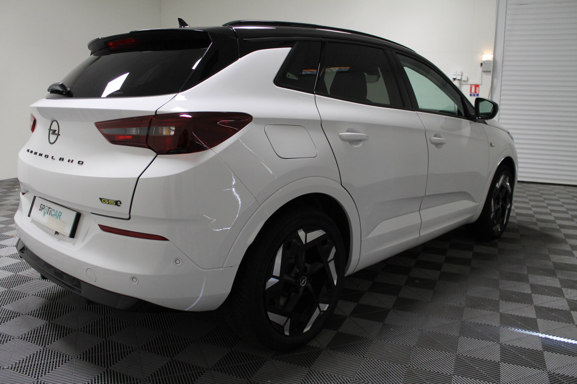 Acheter Opel Grandland Grandland Hybrid 300 ch AWD BVA8 GSe 5p occasion dans les concessions du Groupe Faurie