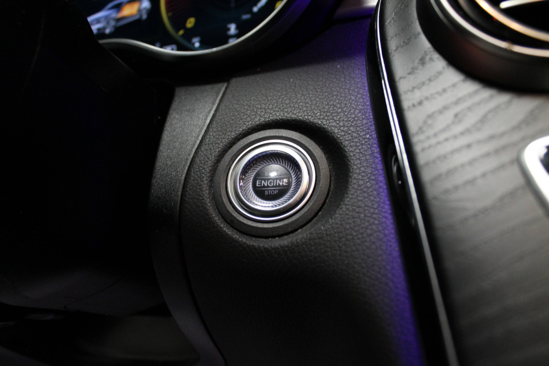 Acheter Mercedes Classe C Classe C Break 220 d 9G-Tronic AMG Line 5p occasion dans les concessions du Groupe Faurie