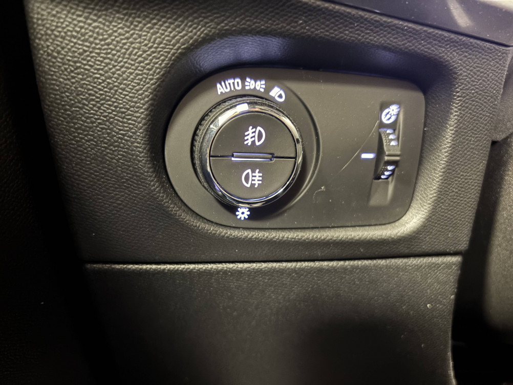 Acheter Opel Mokka Mokka 1.2 Turbo 130 ch BVM6 Ultimate 5p occasion dans les concessions du Groupe Faurie