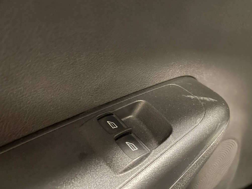 Acheter Ford Tourneo Courier Tourneo Courier 1.0 EcoBoost 100 Ambiente 4p occasion dans les concessions du Groupe Faurie