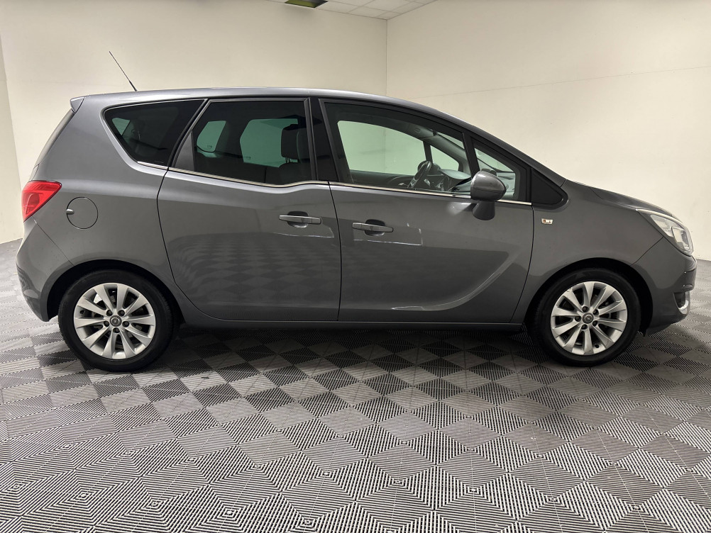 Acheter Opel Meriva Meriva 1.4 Turbo - 120 ch Twinport Start/Stop Cosmo 5p occasion dans les concessions du Groupe Faurie