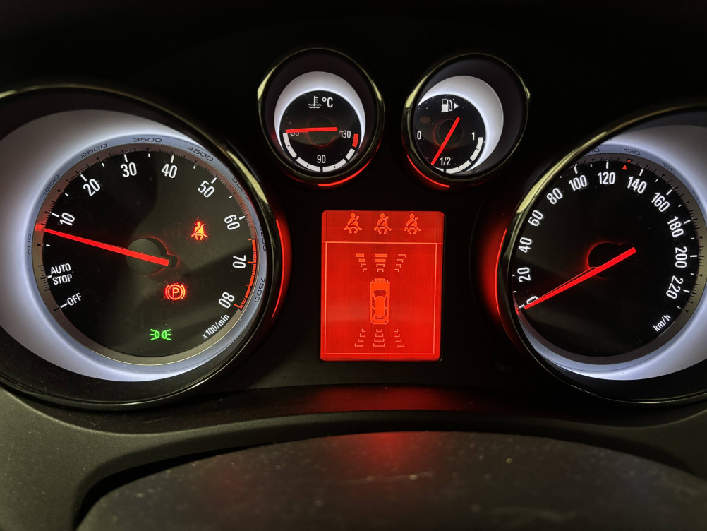 Acheter Opel Meriva Meriva 1.4 Turbo - 120 ch Twinport Start/Stop Cosmo 5p occasion dans les concessions du Groupe Faurie