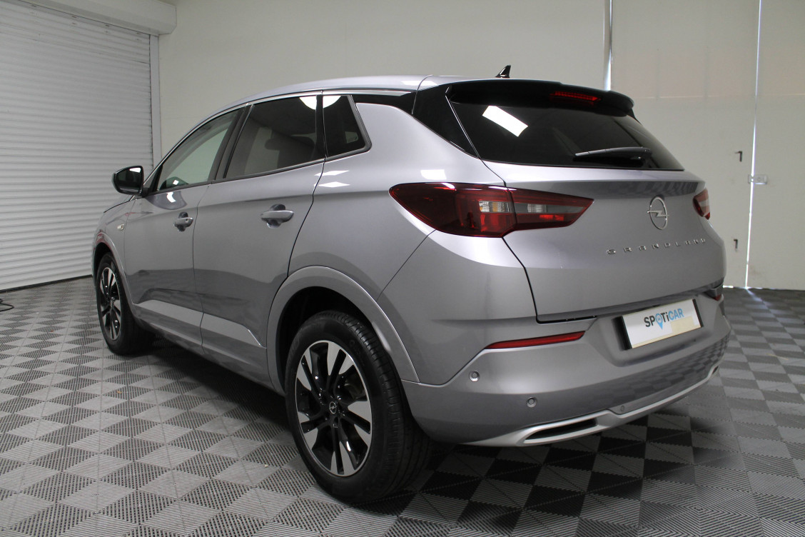 Acheter Opel Grandland Grandland 1.2 Turbo 130 ch Elegance Business 5p occasion dans les concessions du Groupe Faurie