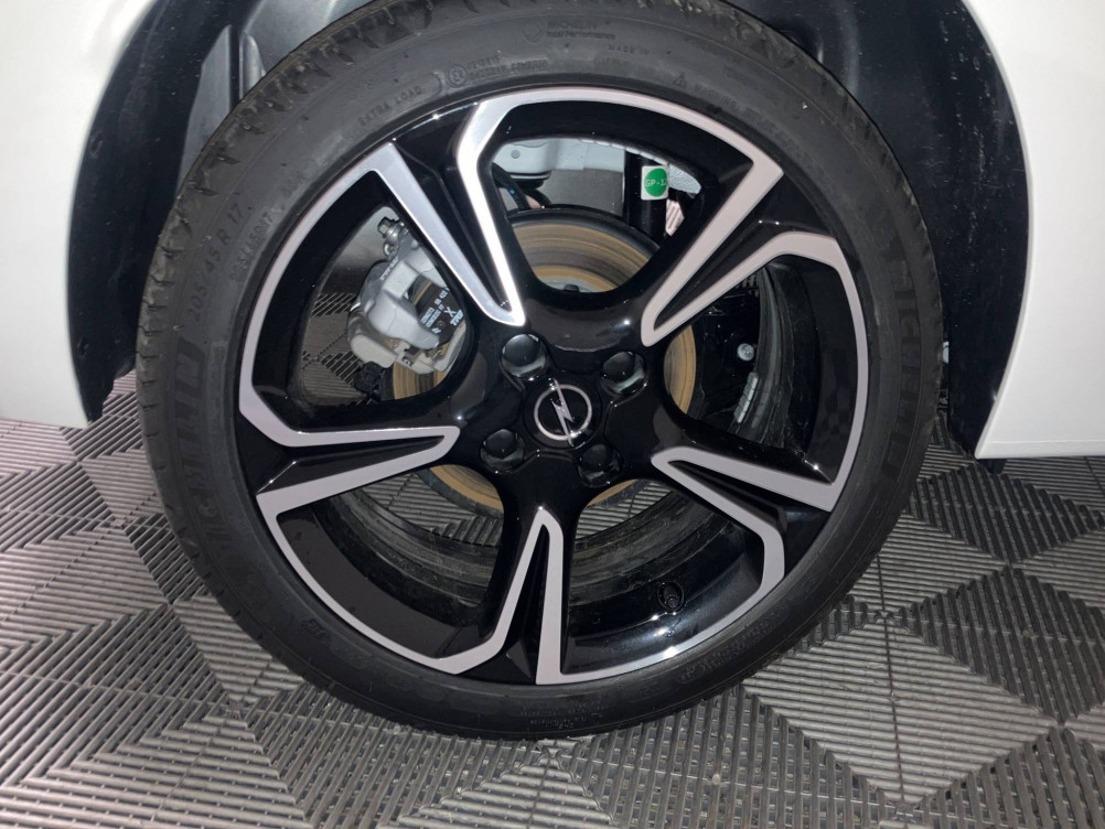 Acheter Opel Corsa Corsa 1.2 Turbo Hybrid 100 ch e-DCT6 GS 5p occasion dans les concessions du Groupe Faurie