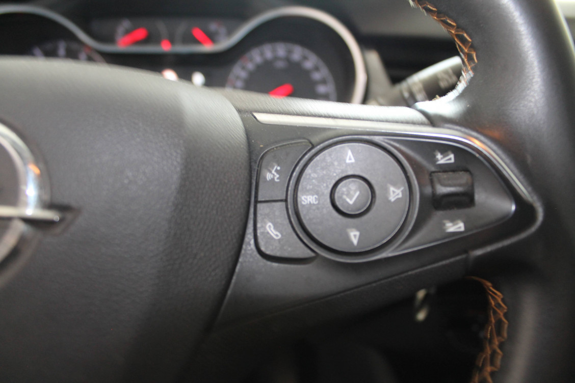 Acheter Opel Crossland X Crossland X 1.5 D 120 ch BVA6 Elegance 5p occasion dans les concessions du Groupe Faurie