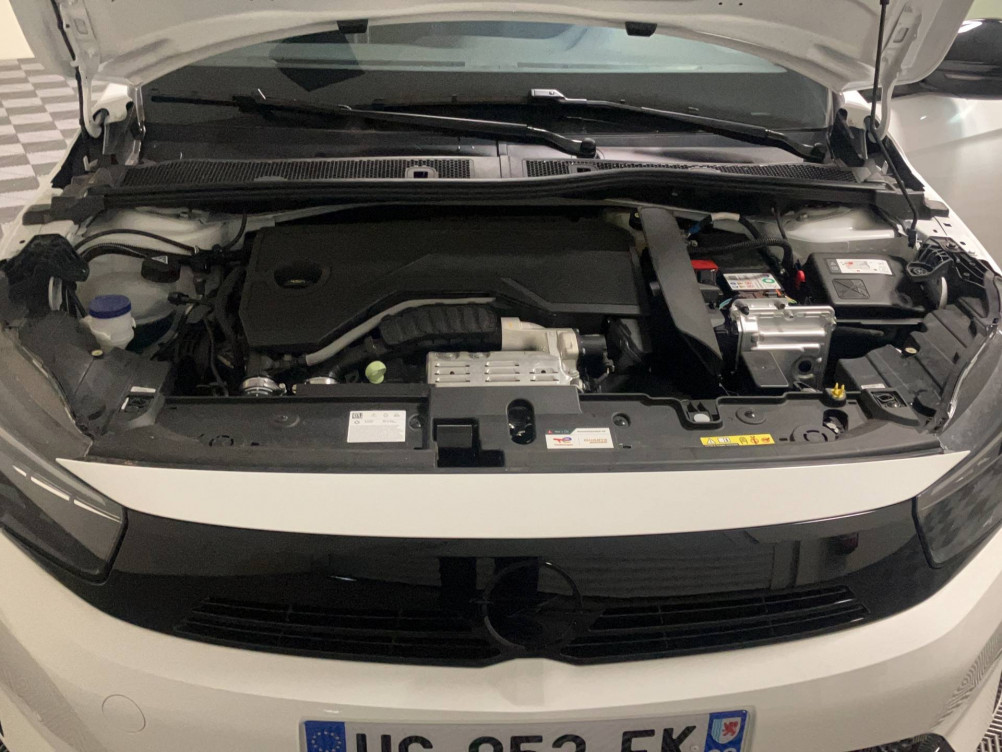 Acheter Opel Corsa Corsa 1.2 Turbo Hybrid 100 ch e-DCT6 GS 5p occasion dans les concessions du Groupe Faurie