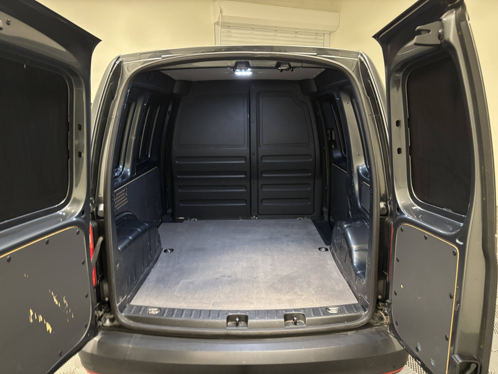 Acheter Volkswagen Caddy Van CADDY VAN 2.0 TDI 102 DSG6 BUSINESS LINE 4p occasion dans les concessions du Groupe Faurie