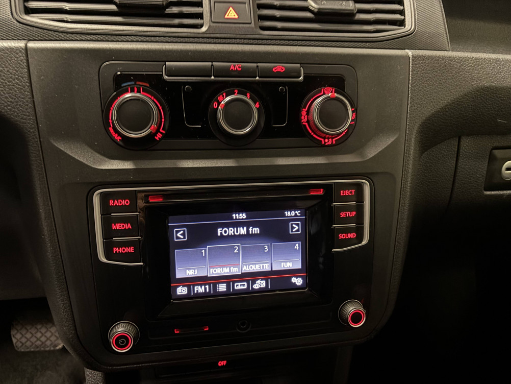 Acheter Volkswagen Caddy Van CADDY VAN 2.0 TDI 102 DSG6 BUSINESS LINE 4p occasion dans les concessions du Groupe Faurie