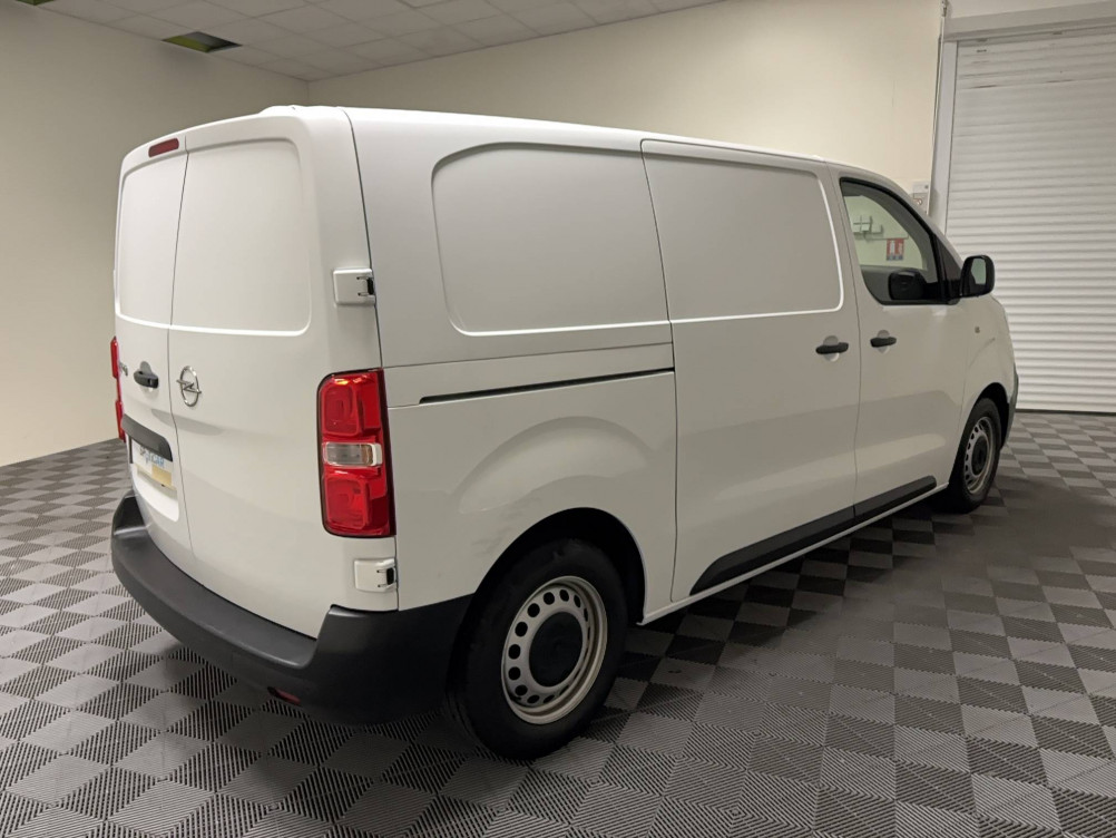 Acheter Opel Vivaro Fourgon VIVARO FGN L2 1.5 DIESEL 120 CH PACK BUSINESS 4p occasion dans les concessions du Groupe Faurie