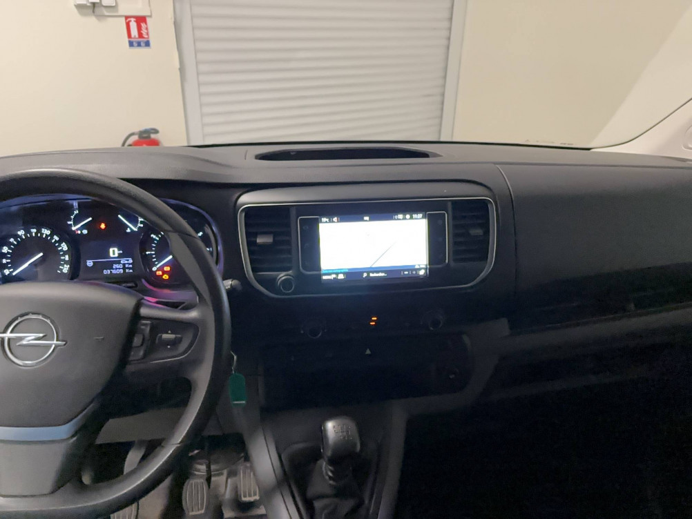 Acheter Opel Vivaro Fourgon VIVARO FGN L2 1.5 DIESEL 120 CH PACK BUSINESS 4p occasion dans les concessions du Groupe Faurie