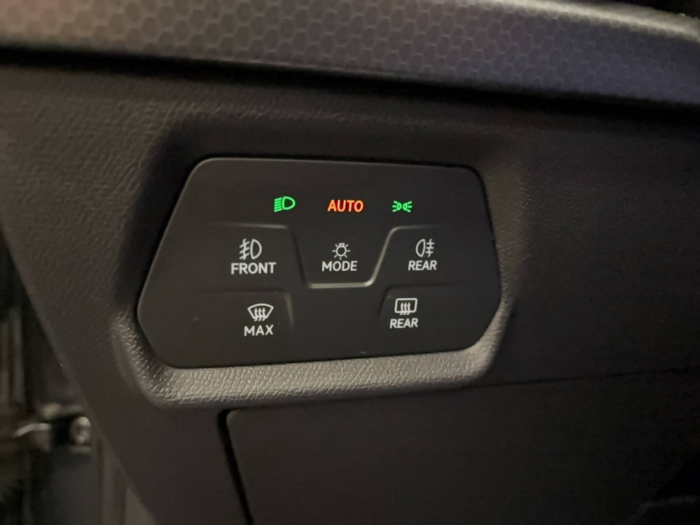 Acheter Seat Leon Leon Sportstourer 2.0 TDI 150 DSG7 Style Business 5p occasion dans les concessions du Groupe Faurie