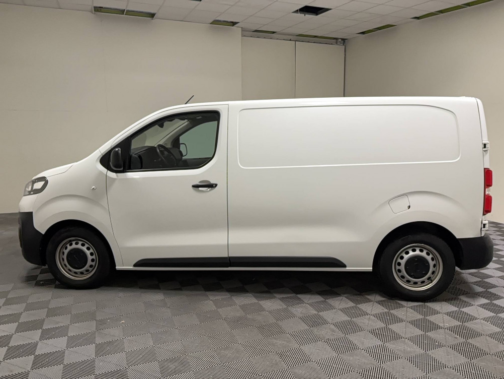 Acheter Opel Vivaro Fourgon VIVARO FGN L2 1.5 DIESEL 120 CH PACK BUSINESS 4p occasion dans les concessions du Groupe Faurie