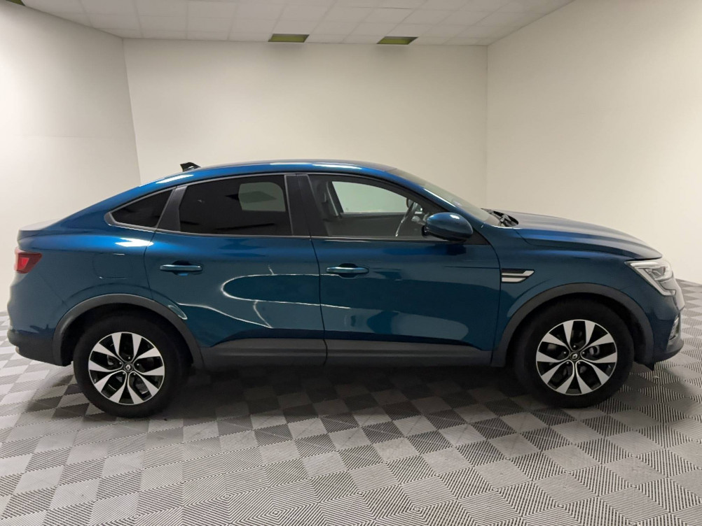 Acheter Renault Arkana Arkana E-Tech hybride 145 - 22 Evolution 5p occasion dans les concessions du Groupe Faurie