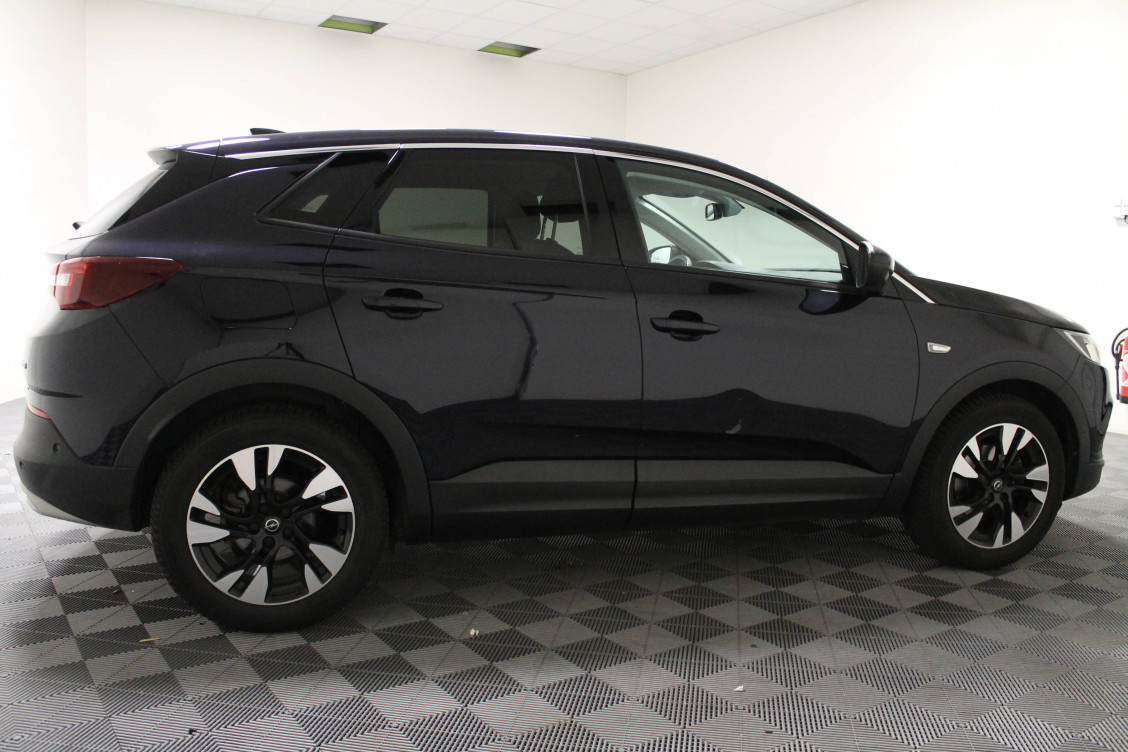 Acheter Opel Grandland X Grandland X 1.2 Turbo 130 ch Design Line 5p occasion dans les concessions du Groupe Faurie