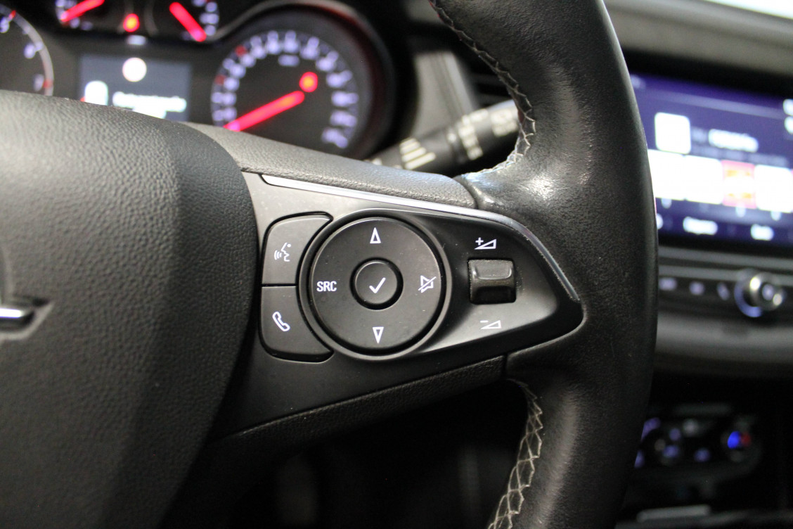 Acheter Opel Grandland X Grandland X 1.2 Turbo 130 ch Design Line 5p occasion dans les concessions du Groupe Faurie