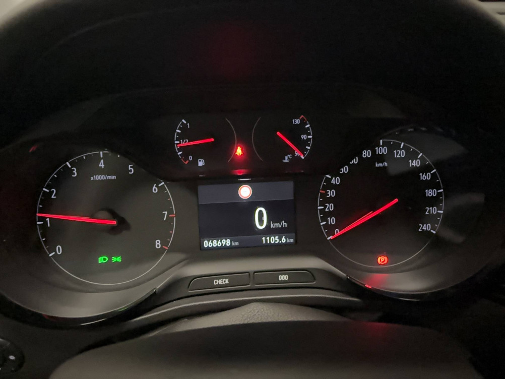 Acheter Opel Crossland X Crossland X 1.2 Turbo 110 ch Design 120 ans 5p occasion dans les concessions du Groupe Faurie