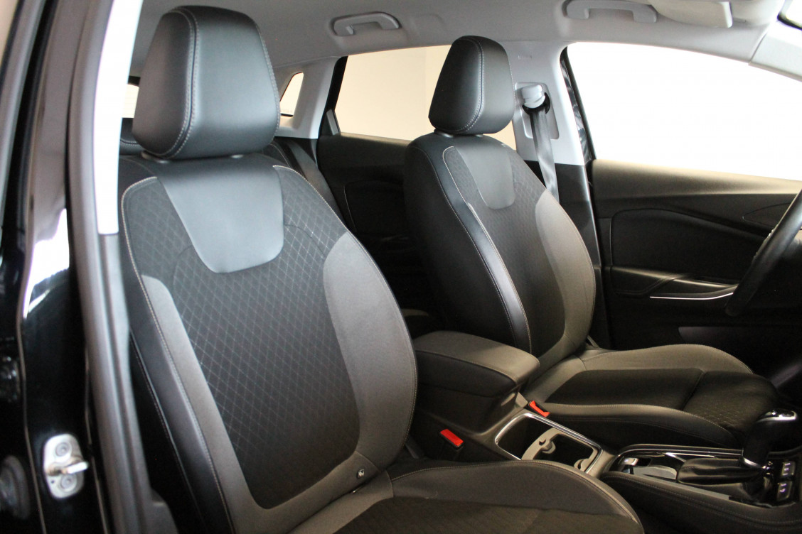 Acheter Opel Grandland X Grandland X 1.5 Diesel 130 ch BVA8 Elite 5p occasion dans les concessions du Groupe Faurie