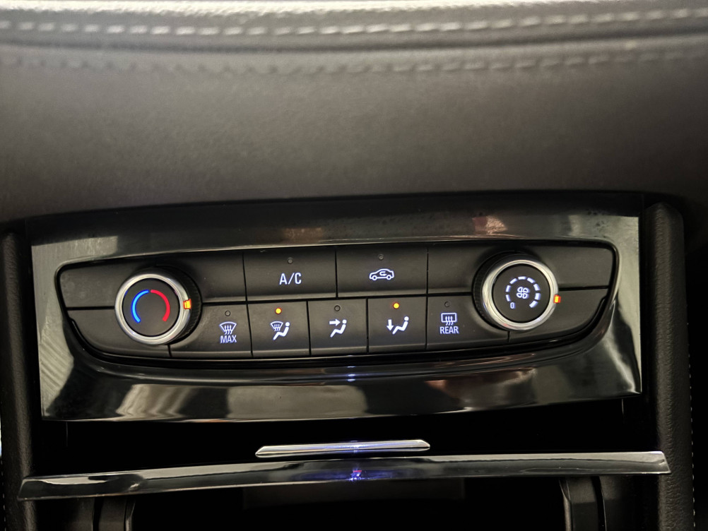 Acheter Opel Grandland X Grandland X 1.5 Diesel 130 ch Design & Tech 5p occasion dans les concessions du Groupe Faurie