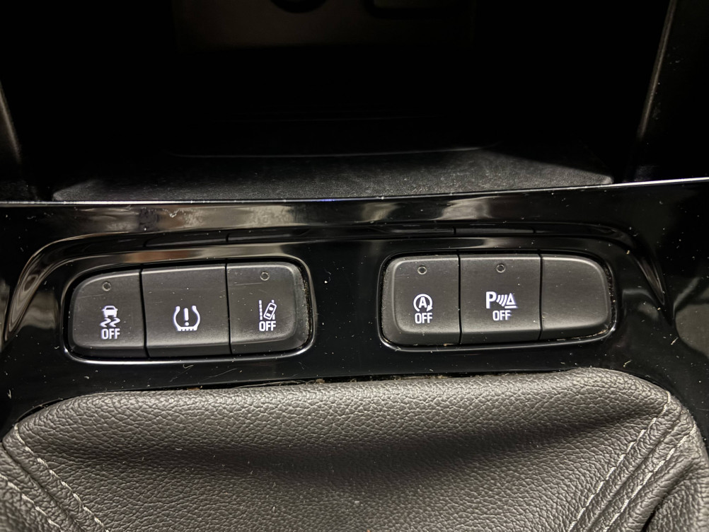 Acheter Opel Grandland X Grandland X 1.5 Diesel 130 ch Design & Tech 5p occasion dans les concessions du Groupe Faurie