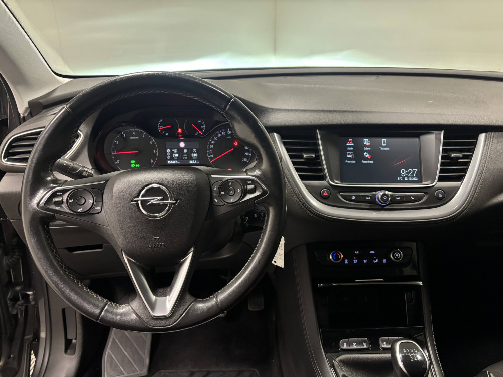 Acheter Opel Grandland X Grandland X 1.5 Diesel 130 ch Design & Tech 5p occasion dans les concessions du Groupe Faurie