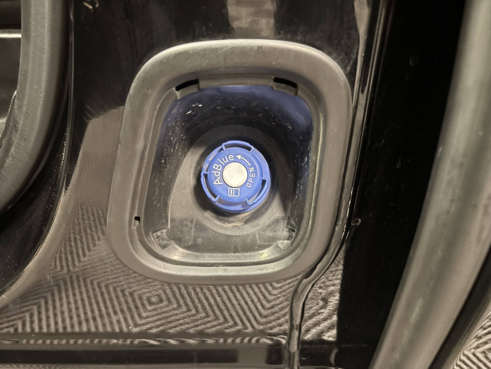 Acheter Opel Vivaro Fourgon VIVARO CA FIXE L3 2.0 DIESEL 180 CH PTAC AUGMENTE BVA8 PACK BUSINESS 4p occasion dans les concessions du Groupe Faurie