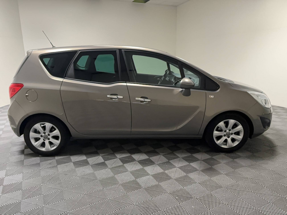 Acheter Opel Meriva Meriva 1.4 - 120 Twinport Start/Stop Cosmo 5p occasion dans les concessions du Groupe Faurie