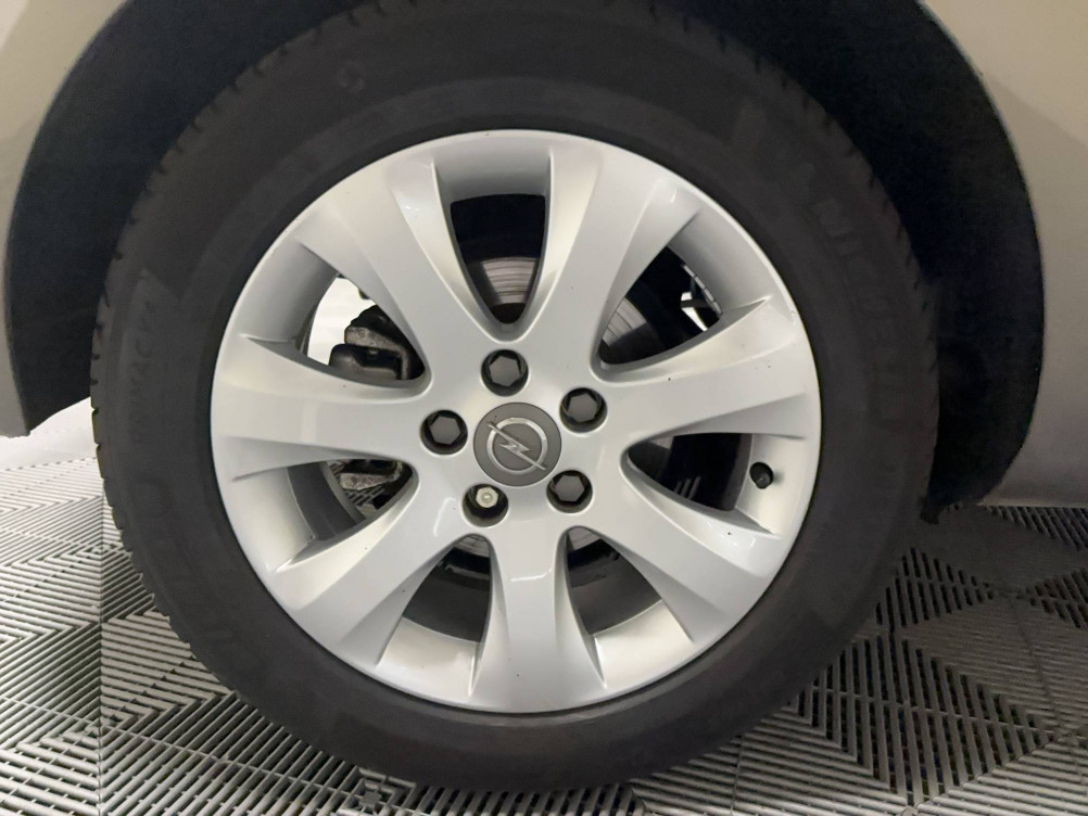 Acheter Opel Meriva Meriva 1.4 - 120 Twinport Start/Stop Cosmo 5p occasion dans les concessions du Groupe Faurie