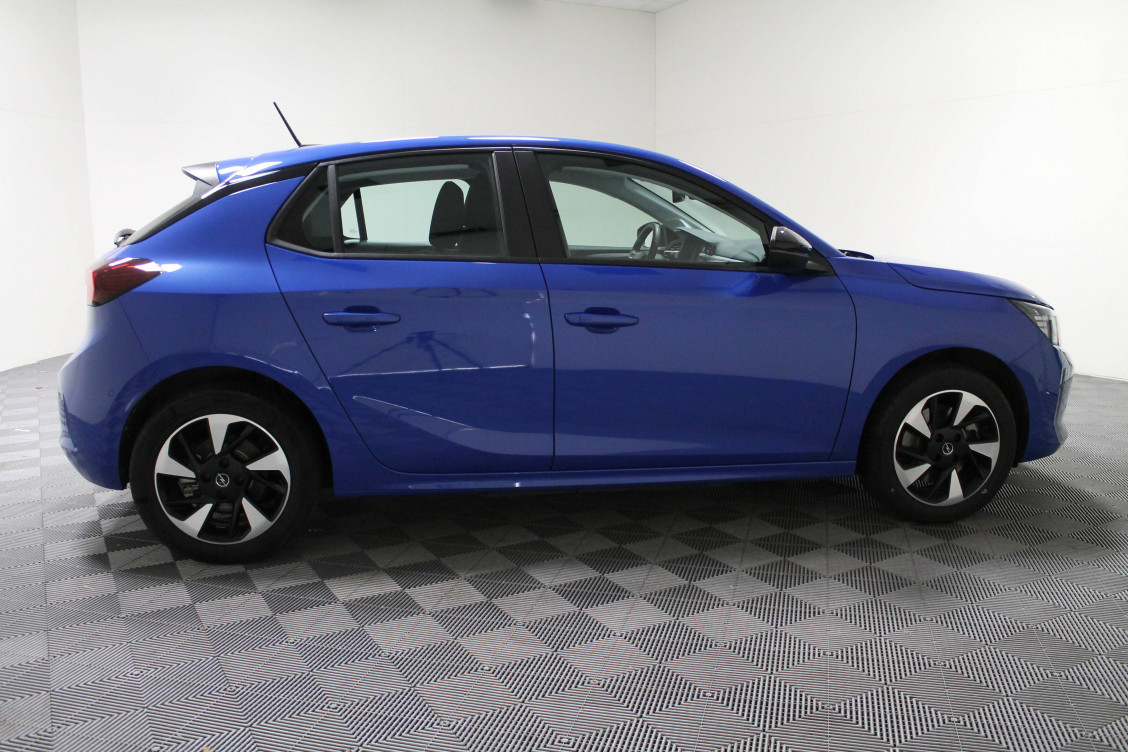 Acheter Opel Corsa E Corsa Electrique 136 ch & Batterie 50 kWh  5p occasion dans les concessions du Groupe Faurie