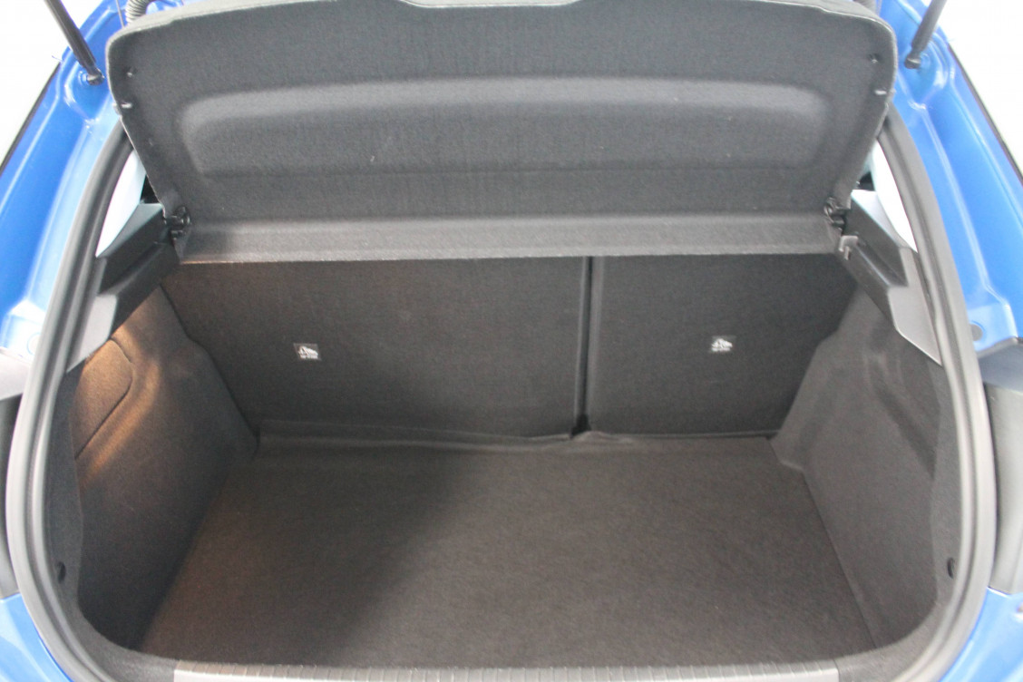 Acheter Opel Corsa E Corsa Electrique 136 ch & Batterie 50 kWh  5p occasion dans les concessions du Groupe Faurie