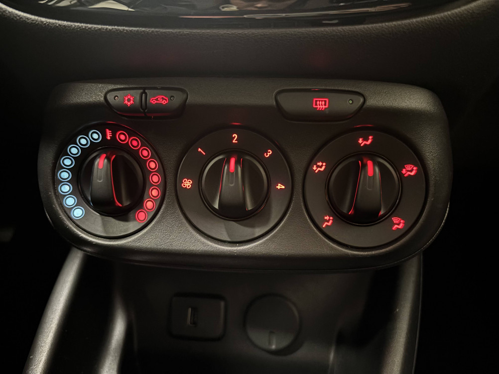 Acheter Opel Corsa E Corsa 1.4 Turbo 100 ch Excite 5p occasion dans les concessions du Groupe Faurie