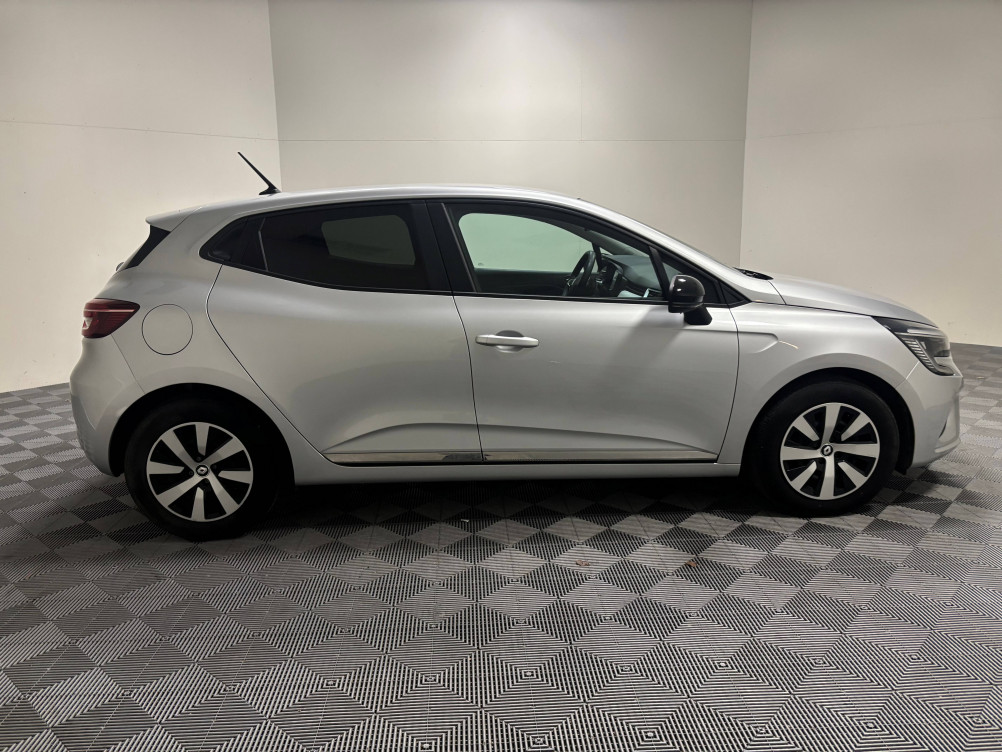 Acheter Renault Clio 5 Clio E-Tech full hybrid 145 Evolution 5p occasion dans les concessions du Groupe Faurie