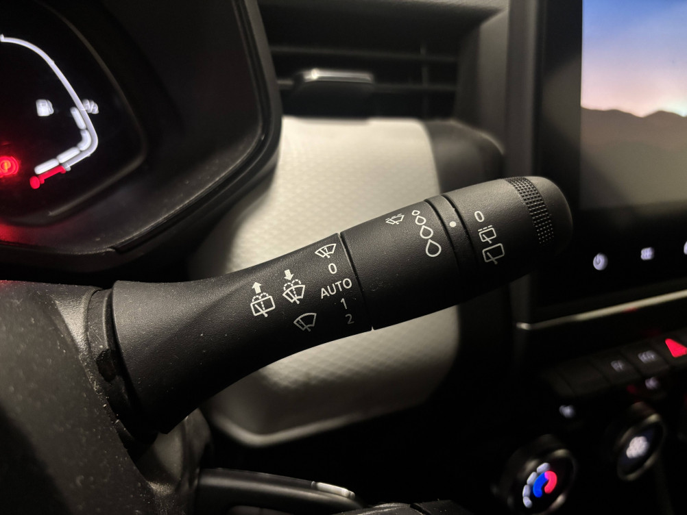 Acheter Renault Clio 5 Clio E-Tech full hybrid 145 Evolution 5p occasion dans les concessions du Groupe Faurie