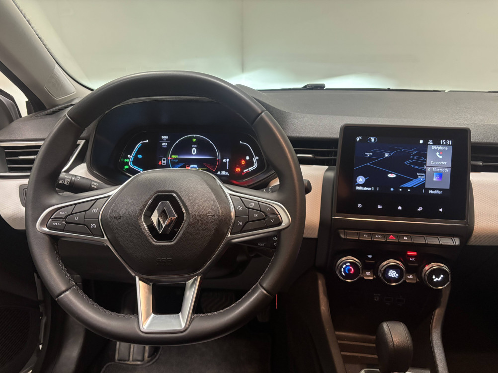 Acheter Renault Clio 5 Clio E-Tech full hybrid 145 Evolution 5p occasion dans les concessions du Groupe Faurie