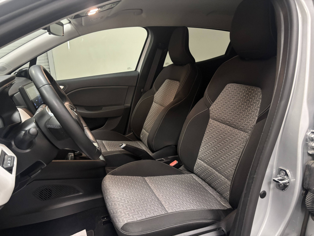 Acheter Renault Clio 5 Clio E-Tech full hybrid 145 Evolution 5p occasion dans les concessions du Groupe Faurie