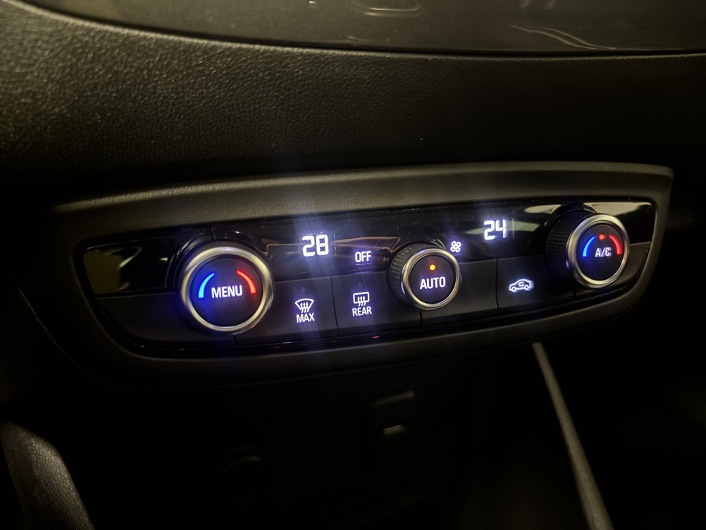 Acheter Opel Crossland Crossland 1.2 Turbo 110 ch BVM6 Elegance 5p occasion dans les concessions du Groupe Faurie