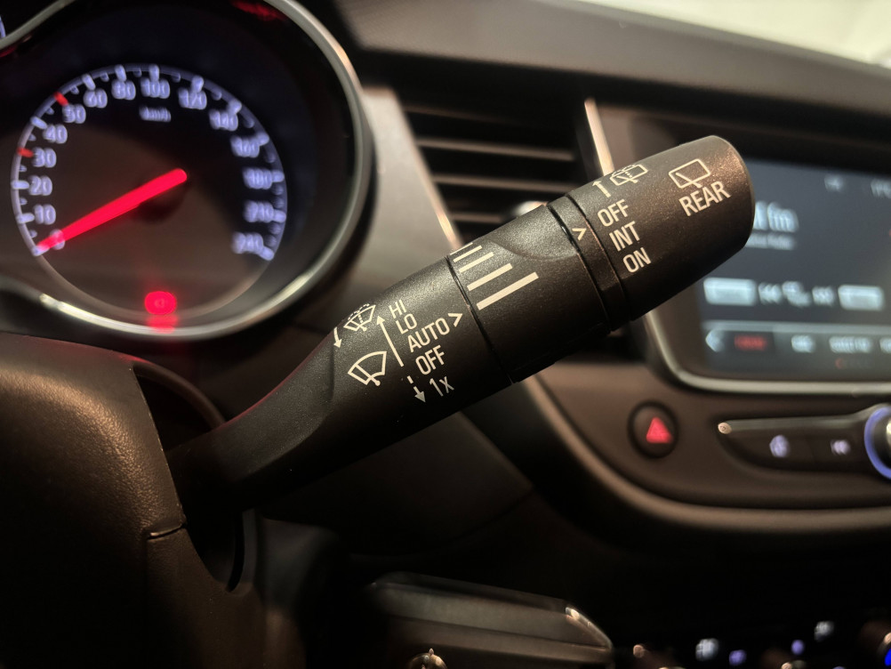 Acheter Opel Crossland Crossland 1.2 Turbo 110 ch BVM6 Elegance 5p occasion dans les concessions du Groupe Faurie