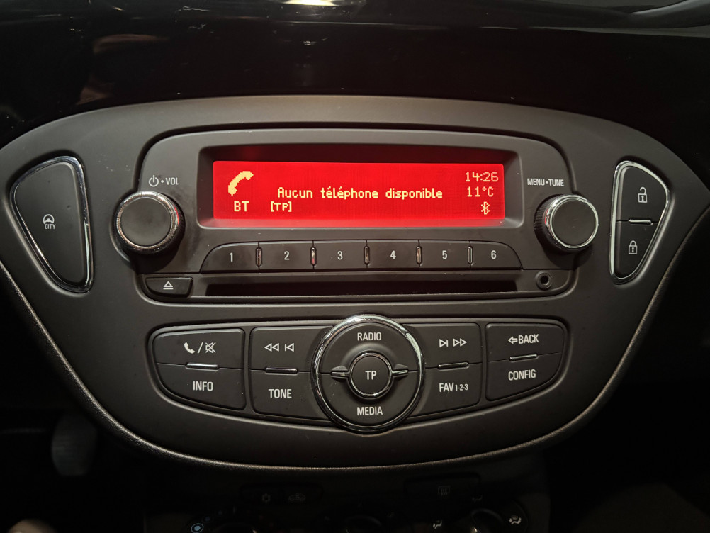 Acheter Opel Corsa Corsa 1.4 75 ch Enjoy 3p occasion dans les concessions du Groupe Faurie