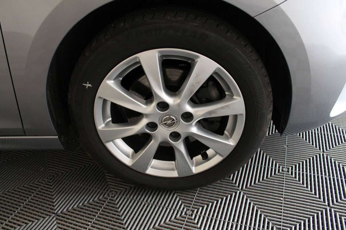 Acheter Opel Corsa Corsa 1.5 Diesel 100 ch BVM6 Edition Business 5p occasion dans les concessions du Groupe Faurie