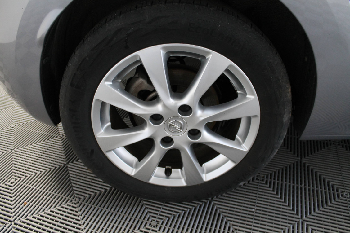 Acheter Opel Corsa Corsa 1.5 Diesel 100 ch BVM6 Edition Business 5p occasion dans les concessions du Groupe Faurie