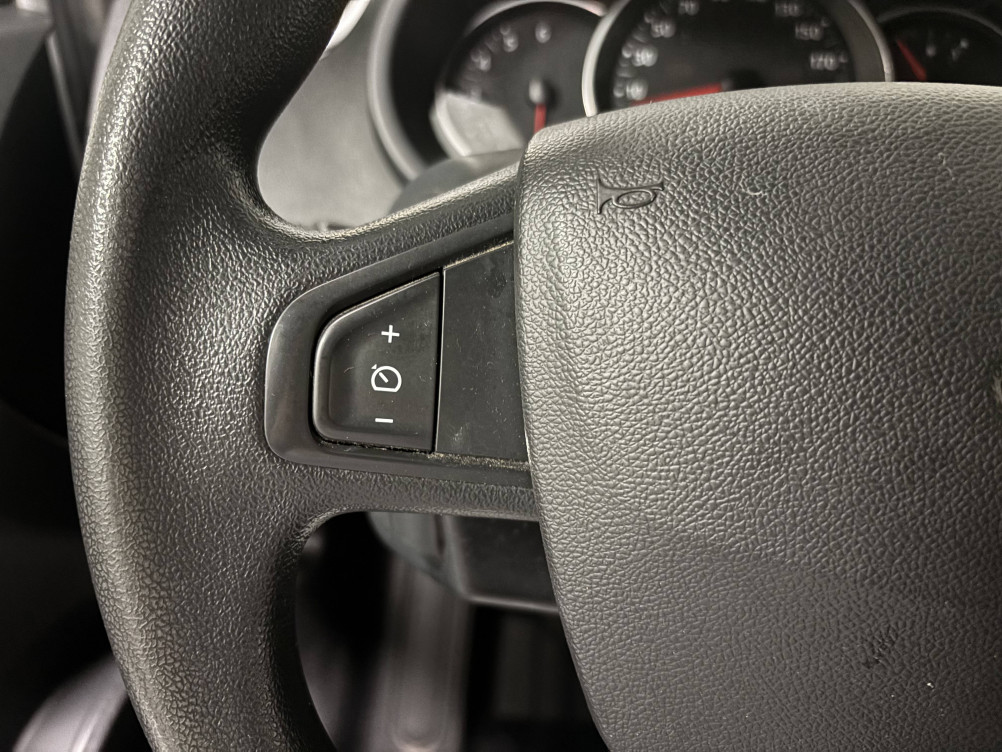 Acheter Renault Kangoo Express 2 KANGOO EXPRESS BLUE DCI 95 EXTRA R-LINK 5p occasion dans les concessions du Groupe Faurie