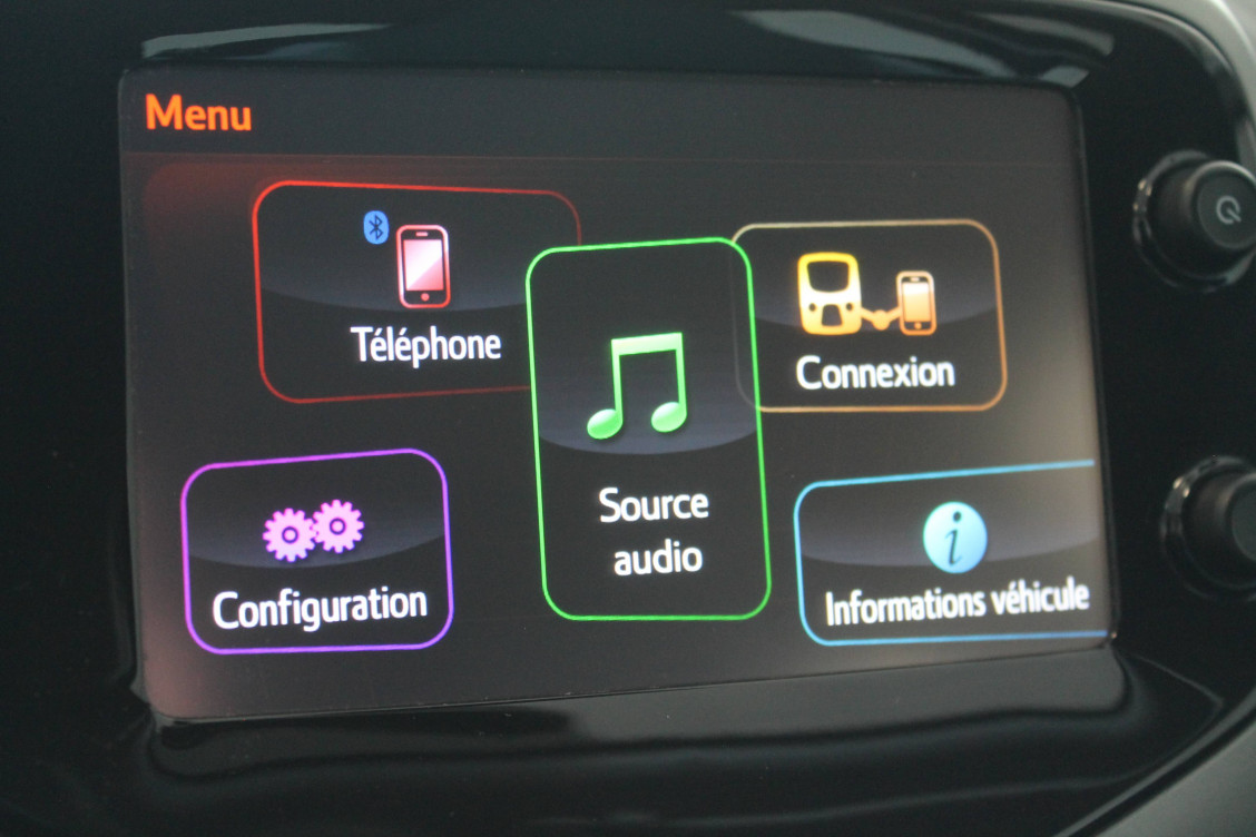 Acheter Toyota Aygo Aygo 1.0 VVT-i x-play 5p occasion dans les concessions du Groupe Faurie