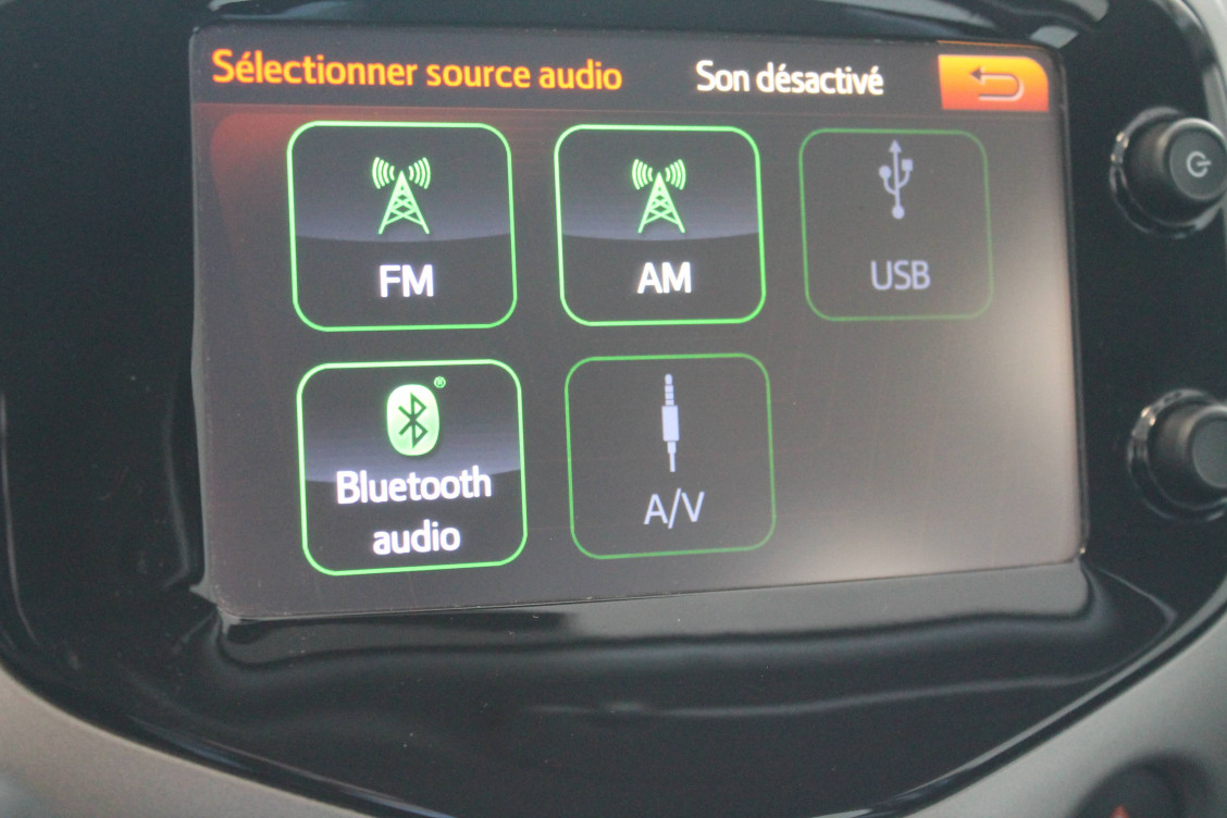 Acheter Toyota Aygo Aygo 1.0 VVT-i x-play 5p occasion dans les concessions du Groupe Faurie