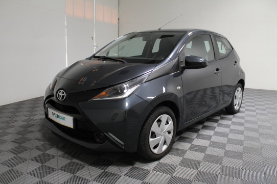 Acheter Toyota Aygo Aygo 1.0 VVT-i x-play 5p occasion dans les concessions du Groupe Faurie
