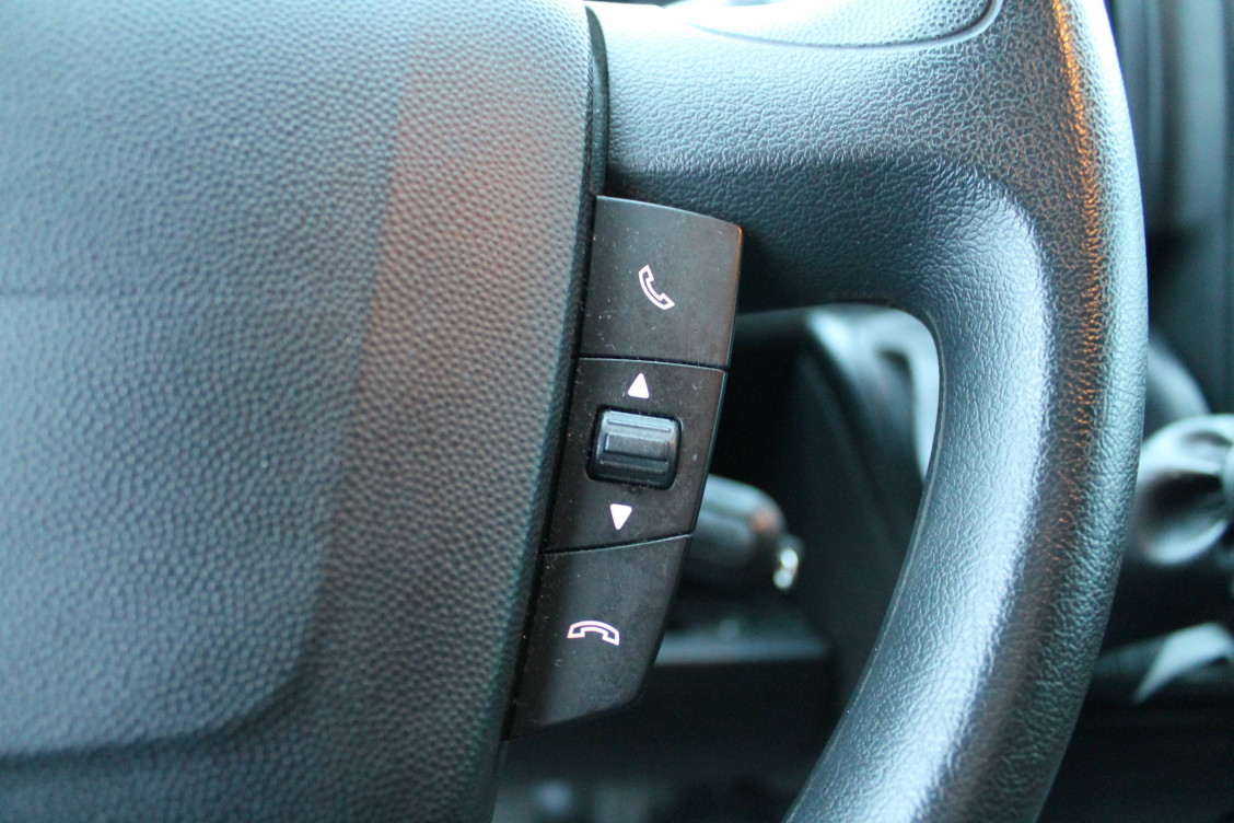 Acheter Peugeot Boxer BOXER TOLE 333 L2H2 BLUEHDI 140 S&S ASPHALT 4p occasion dans les concessions du Groupe Faurie